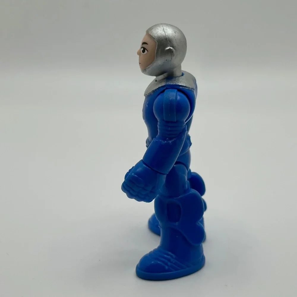 Fisher Price Imaginext Eagle Knight Action Figure Blue Silver Medieval Toy